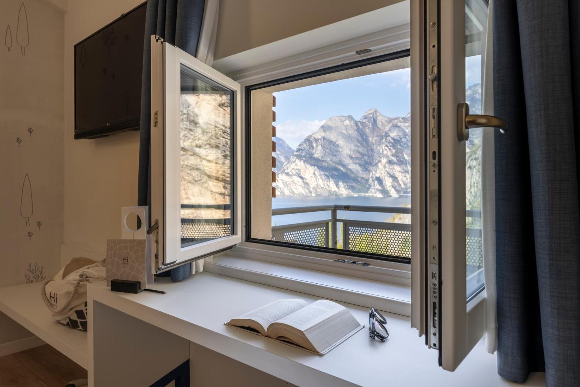 Hi Hotels Torbole - Pool & Spa Torbole Sul Garda Dış mekan fotoğraf