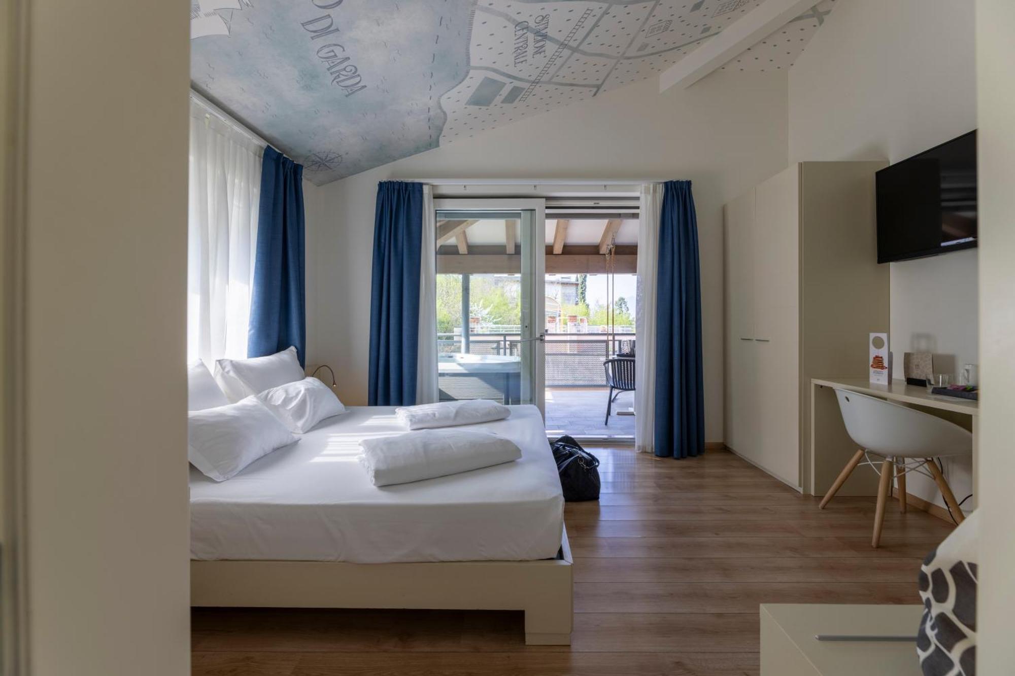 Hi Hotels Torbole - Pool & Spa Torbole Sul Garda Dış mekan fotoğraf