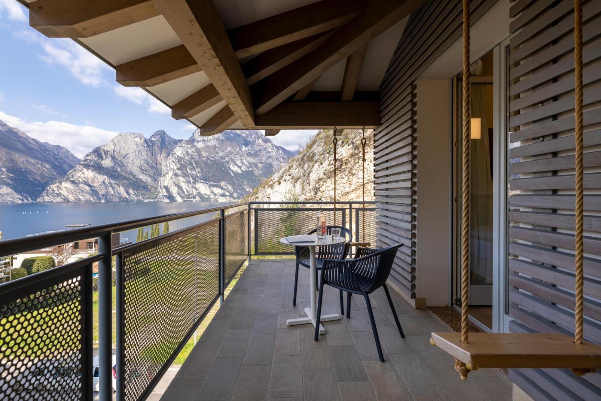 Hi Hotels Torbole - Pool & Spa Torbole Sul Garda Dış mekan fotoğraf