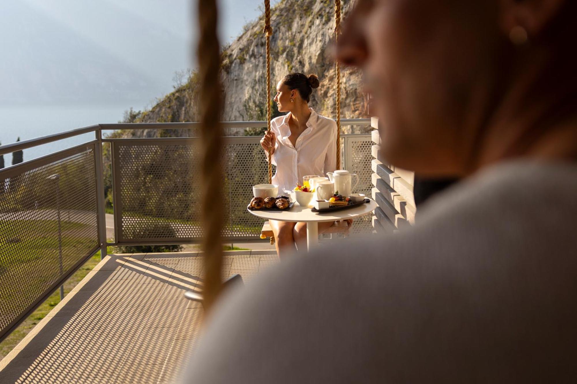 Hi Hotels Torbole - Pool & Spa Torbole Sul Garda Dış mekan fotoğraf